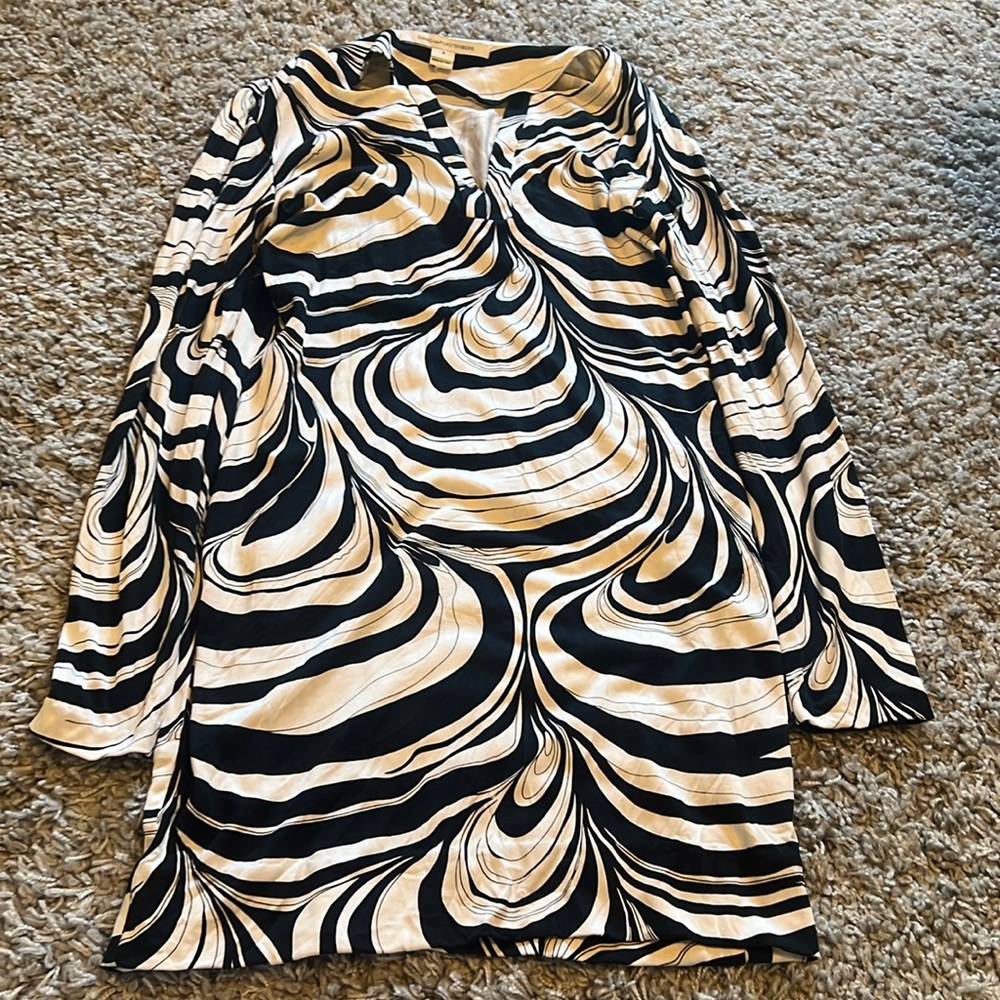 Woman’s dress!!